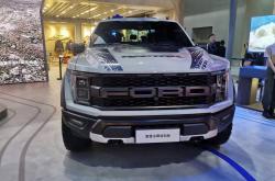 新款福特F-150猛禽正式上市 售价82.88万