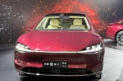 享界S9T黑曜套件版官图发布 将9月上市