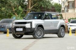 奇瑞风云X3L开启预售 预售价12.99-16.99万