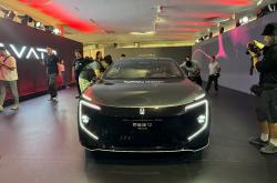 阿维塔12四激光版开启预售 将10月28日正式上市