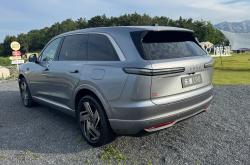 乐道L90黑骑士特别版上市 售价30.98万