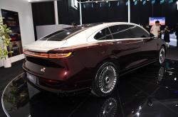 岚图追光L正式上市 售价27.99-30.99万