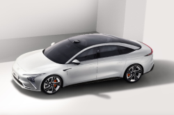 新款智己L7上市 售价为29.99-41.99万