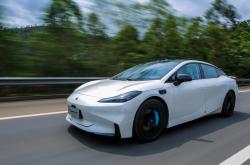 广汽埃安旗下昊铂超级充换电站突破1200座