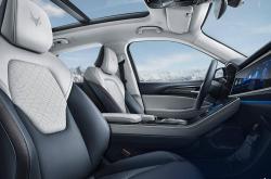 极狐阿尔法S5内饰官图公布 配大尺寸中控屏