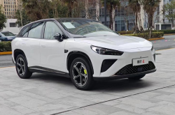 哪吒L上市，能否成为年轻家庭第一台车？