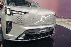 2023广州车展丨安全、豪华全拿捏 沃尔沃EM90成了流量密码？