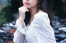 就凭这脸蛋和身材 比3系贵10万理所应当