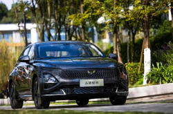 上市丨又一网红爆款来了 五菱星光起售价仅为8.88万元