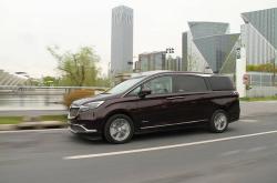 高端MPV还得看它 试驾别克世纪六座版