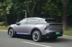 仰望U7更多配置信息公布 配备双向20度智能后轮转向