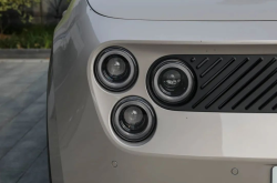 firefly萤火虫上市 售价为11.98-12.58万