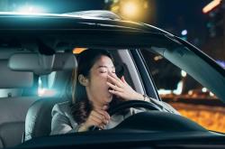 人保车险|开车安全知识大比拼：你能达到满分吗？