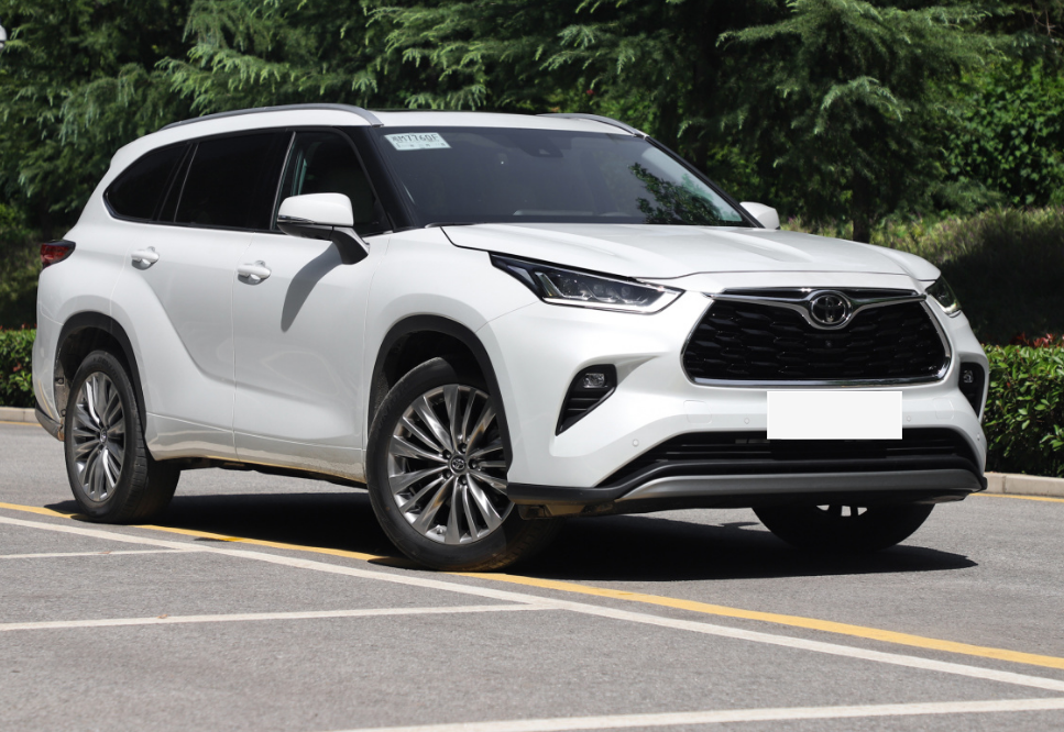 更年轻的全新第四代汉兰达 还是同级标杆/空间更大了